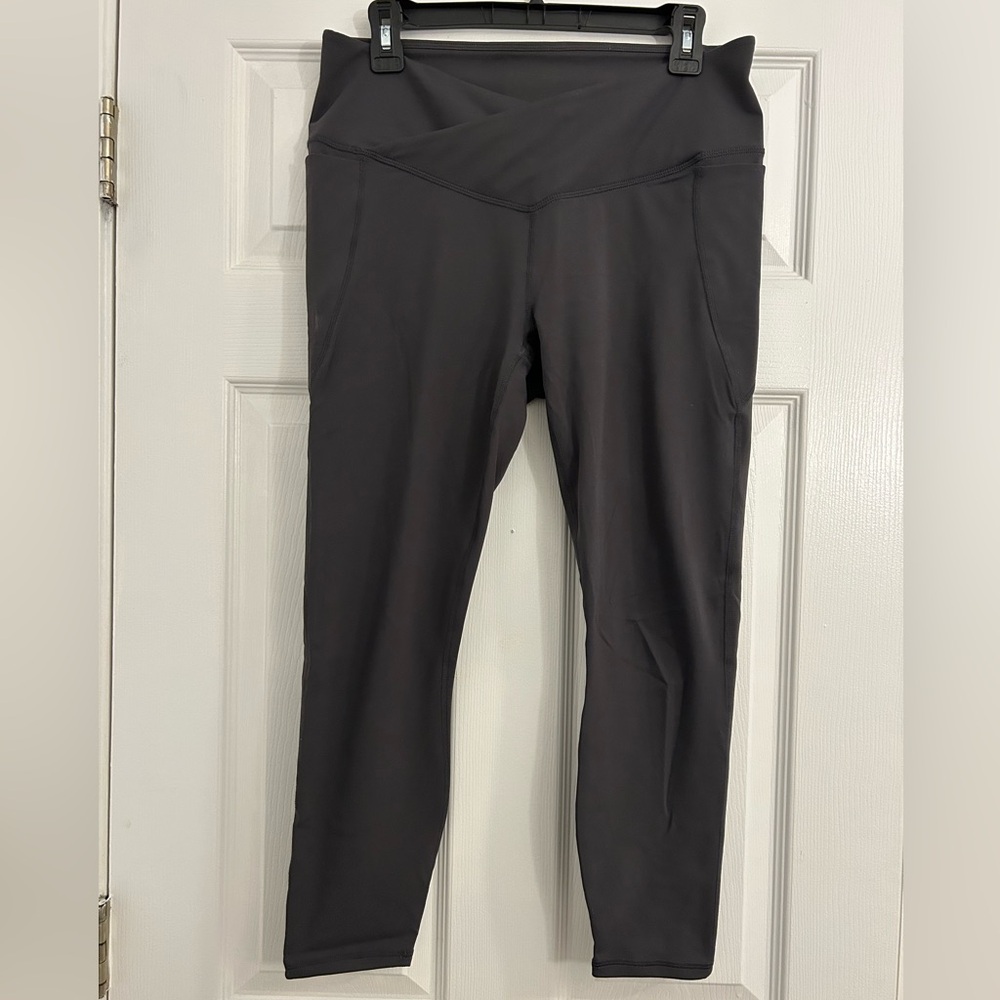 Fabletics 7/8 Leggings